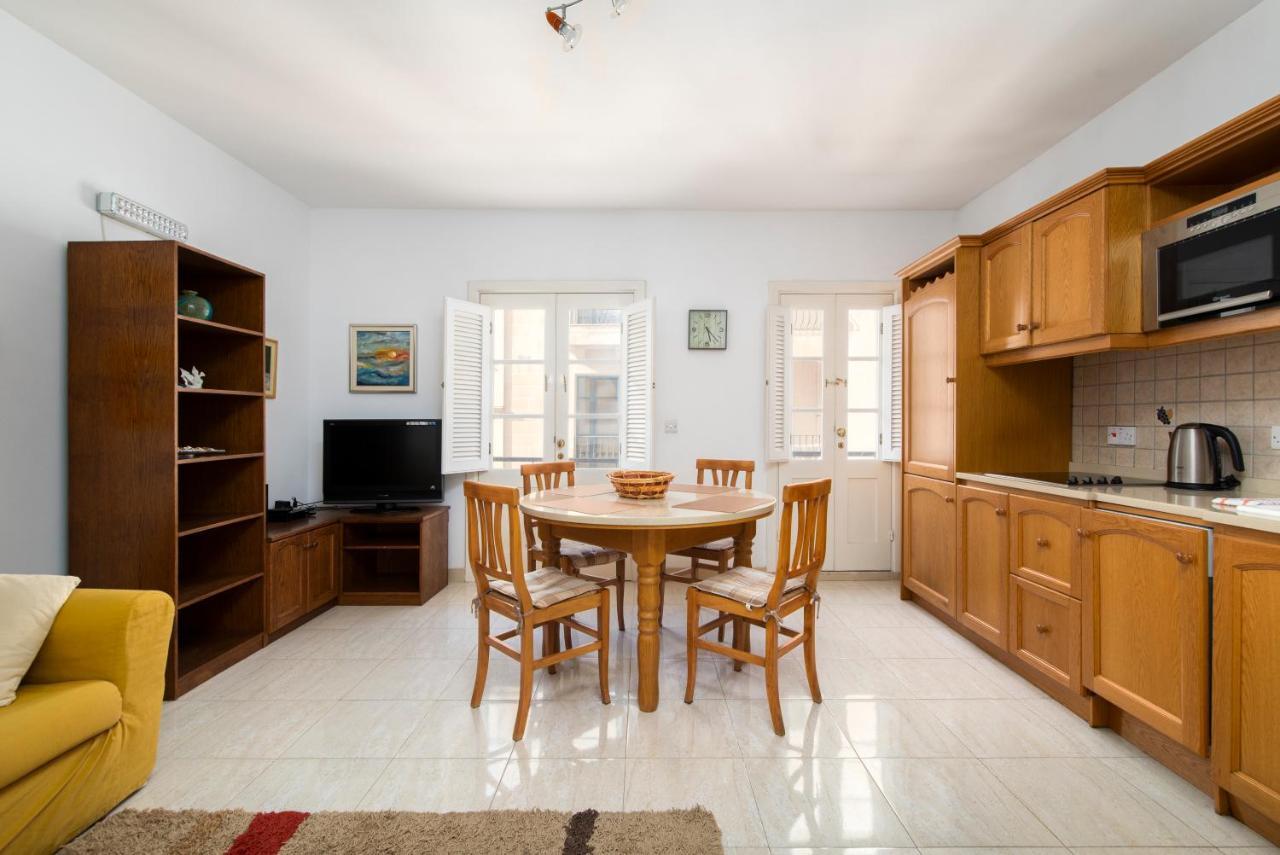 Modern 2Br Apartment Close To Sea, In The Heart Of Sliema Exterior photo