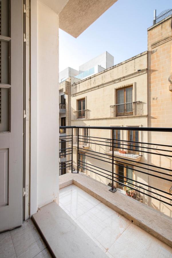 Modern 2Br Apartment Close To Sea, In The Heart Of Sliema Exterior photo